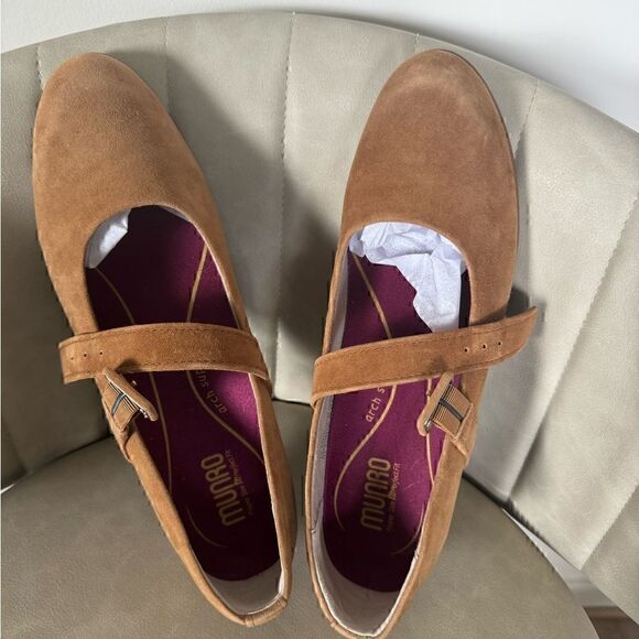 MUNRO WOMEN’S MJ GINGER SUEDE - Picture 3 of 5